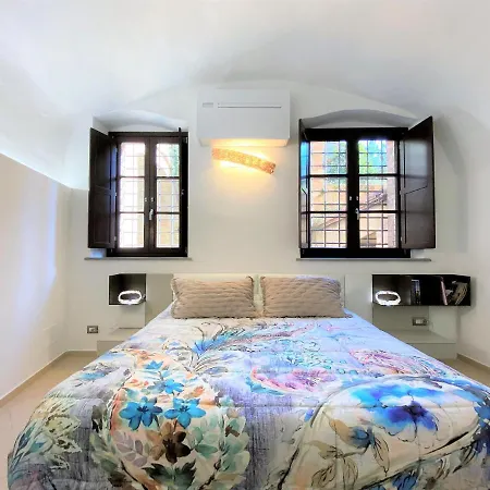 Apartment Violante-central In Siena